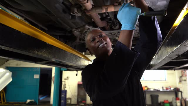 female car mechanic