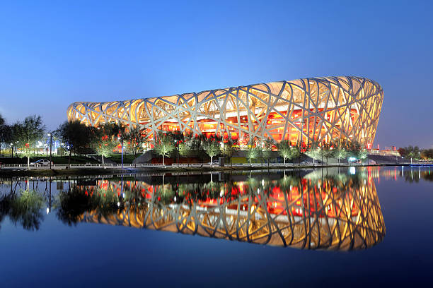 beijing stade olympique national «bird "s nest»-xl - national landmark editorial color image horizontal photos et images de collection