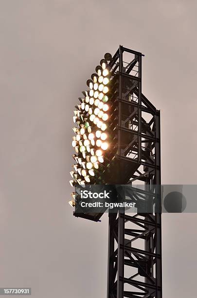 レトロなベースボールスタジアムの照明 - カラー画像のストックフォトや画像を多数ご用意 - カラー画像, スタジアム, スポーツ施設
