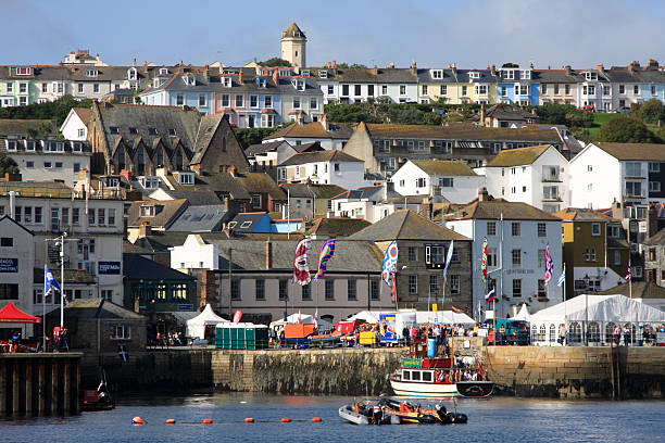 falmouth w cornwall, anglia - ship industrial ship fishing boat europe zdjęcia i obrazy z banku zdjęć