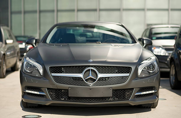 Mercedes-Benz SL 500  radiator grille stock pictures, royalty-free photos & images