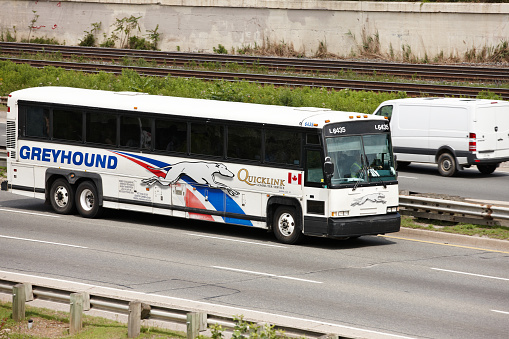 Bus for transporting passengers from the terminal building to the aircraft gangway