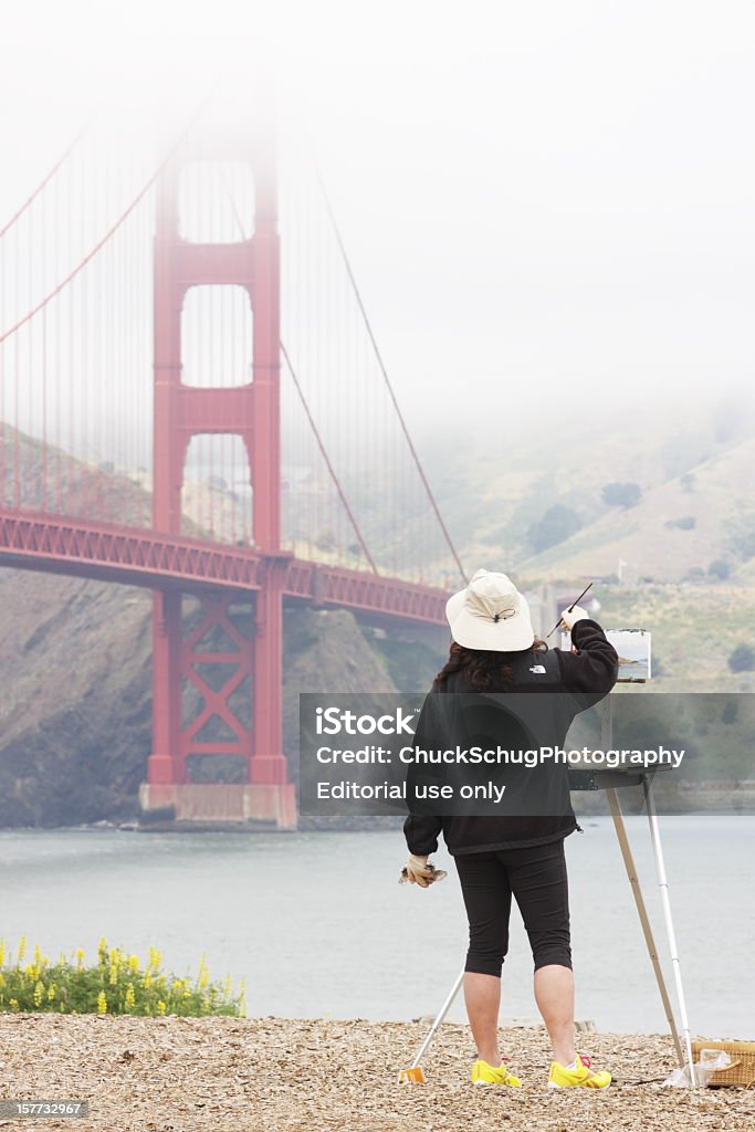 Artiste peintures Golden Gate Bridge Brouillard - Photo de Activité de loisirs libre de droits