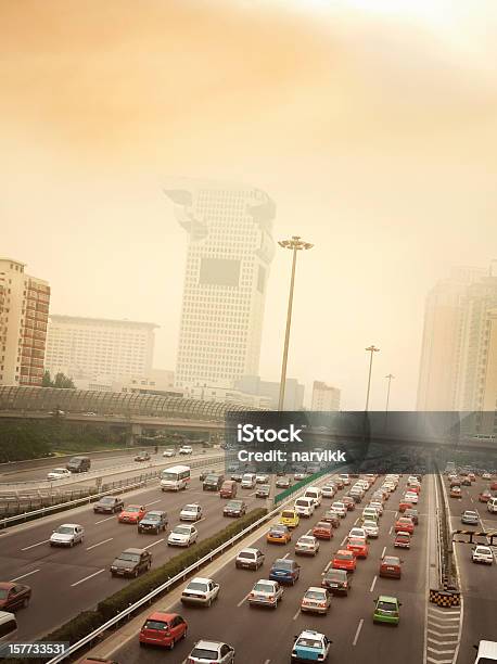 スモッグや渋滞を北京で - 環境汚染のストックフォトや画像を多数ご用意 - 環境汚染, 自動車, 風