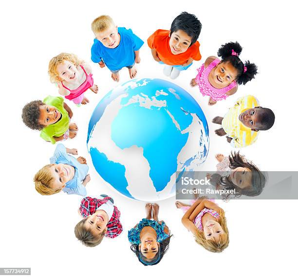Mondo I Bambini - Fotografie stock e altre immagini di Bambino - Bambino, Globo terrestre, Cerchio