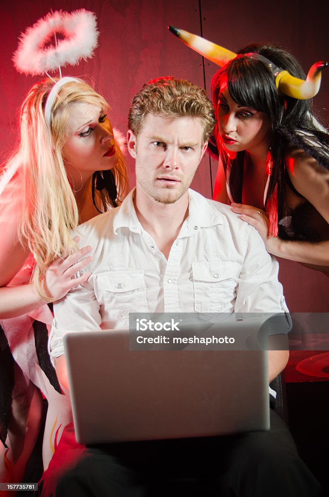 Verwirrt Mann mit verschiedenen Emotionen - Lizenzfrei Engel Stock-Foto