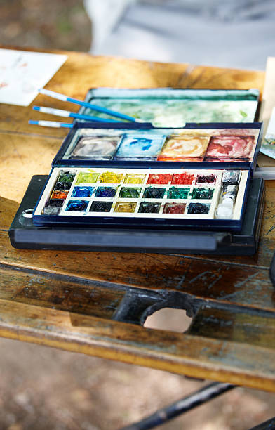 istock Watercolour painters box and brushes 157739876
