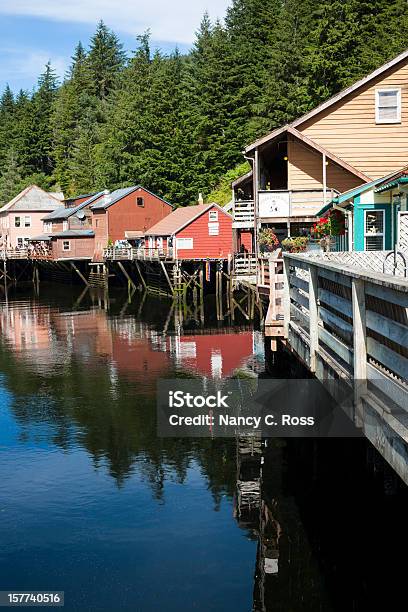 Foto de Creek Street E Distrito De Compras Ketchikan Alasca e mais fotos de stock de Ketchikan