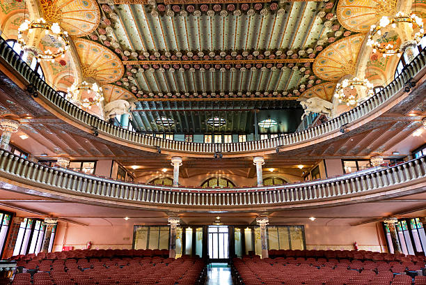 palacio de la música en barcelona - palacio espanol fotograf�ías e imágenes de stock