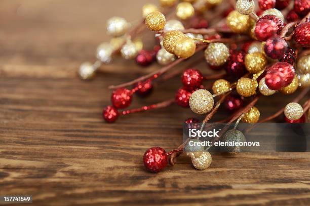 Decoración Navideña Foto de stock y más banco de imágenes de Adorno de navidad - Adorno de navidad, Amarillo - Color, Belleza