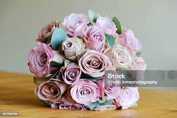 Braut Strauß Rosen Stockfoto und mehr Bilder von Blume - Blume, Blumenbouqet, Blumenstrauß