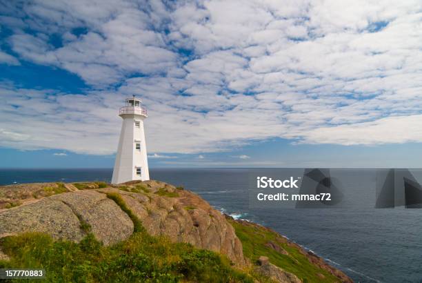 Photo libre de droit de Cape Spear Lighthouse banque d'images et plus d'images libres de droit de Phare du Cap Spear - Phare du Cap Spear, Saint John, Littoral