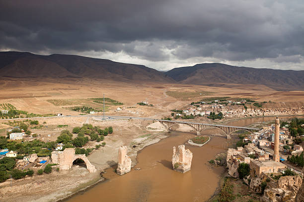 hasankeyf - hasankeyf стоковые фото и изображения