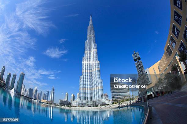 Burj Khalifaedificio Più Alto Del Mondo - Fotografie stock e altre immagini di Burj Dubai - Burj Dubai, Ambientazione esterna, Arabia