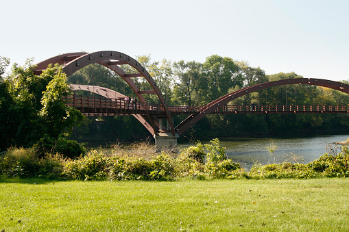 Railway bridge over the Tama River.