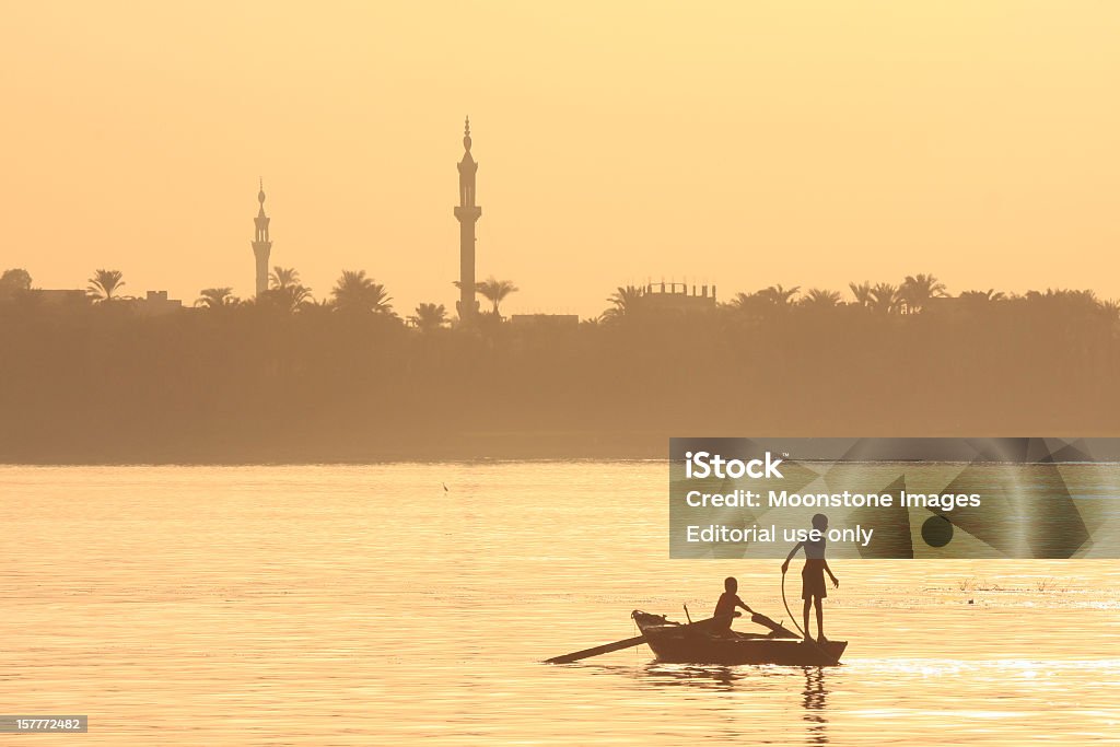 Los pescadores sobre río Nilo en Luxor, Egipto - Foto de stock de Adolescente libre de derechos
