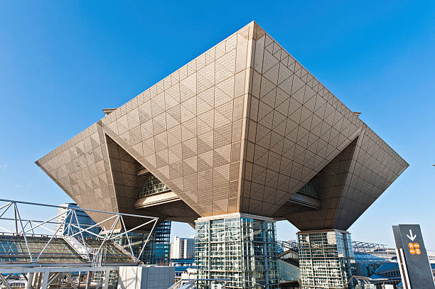 tokio big wzroku międzynarodowego centrum wystawowego japonii - centrum wystawiennicze tokyo big sight zdjęcia i obrazy z banku zdjęć