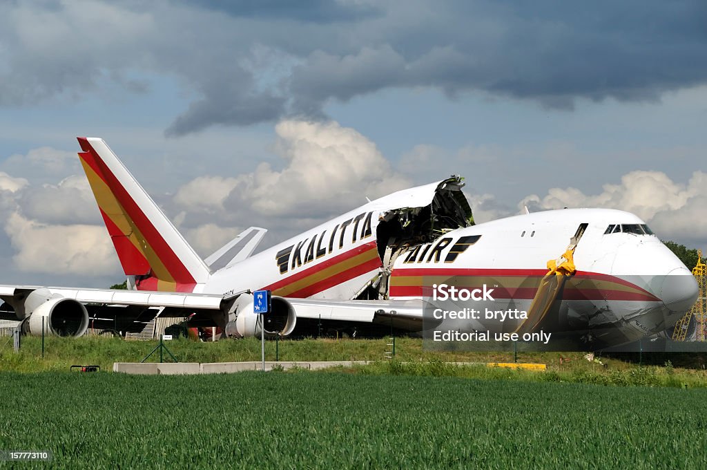 Kalitta aria Boeing 747 cargo incidente in aeroporto di Bruxelles, Belgio - Foto stock royalty-free di Incidente aereo