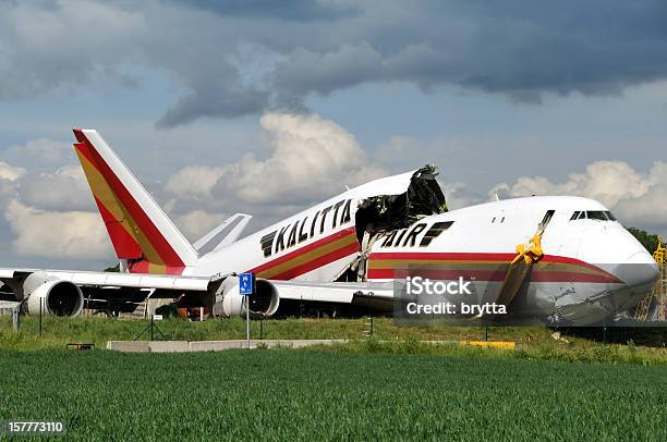 Kalitta Aria Boeing 747 Cargo Incidente In Aeroporto Di Bruxelles Belgio - Fotografie stock e altre immagini di Incidente aereo