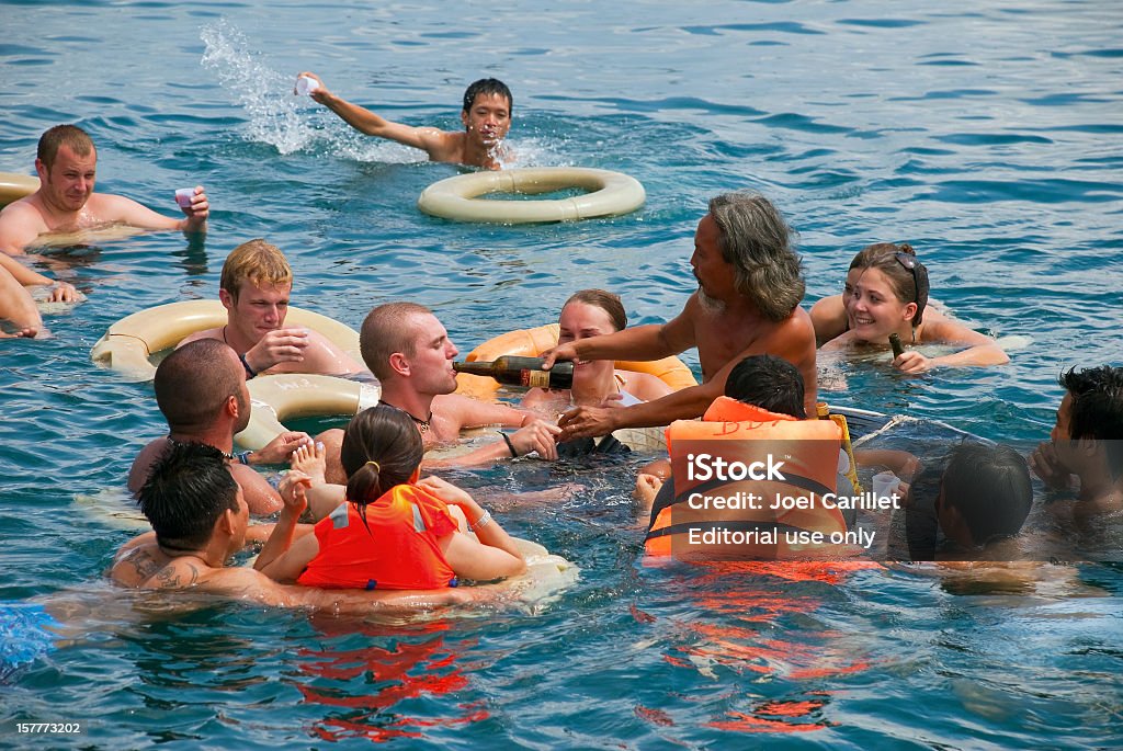 Schwimmende Bar in Vietnam - Lizenzfrei Betrunken Stock-Foto