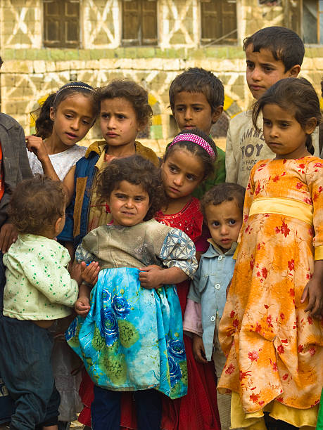 góra dzieci - yemen editorial traditional clothing child zdjęcia i obrazy z banku zdjęć