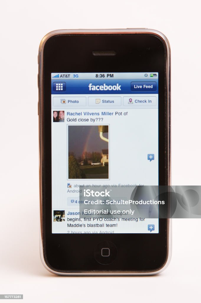 iphone 3 g Facebook 앱 - 로열티 프리 0명 스톡 사진