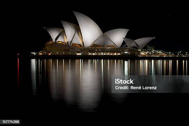 De La Ópera De Sydney Foto de stock y más banco de imágenes de Sídney - Sídney, Ópera, Noche