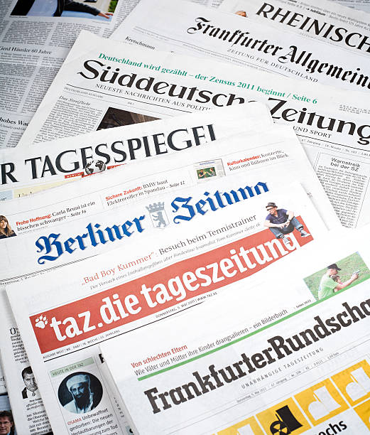 Press review, german newspapers  süddeutsche zeitung photos stock pictures, royalty-free photos & images