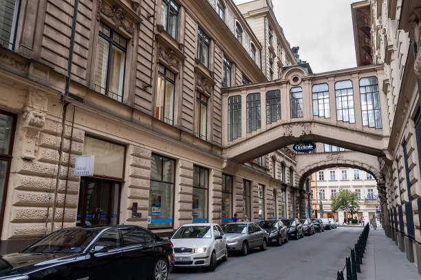 covered footbridges on nekázanka street - europe bridge editorial eastern europe imagens e fotografias de stock