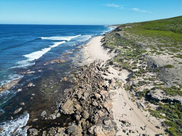 istock a wide open area next to the beach in front of a cliff 1578410089