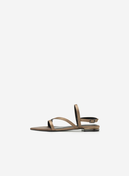 istock women's high heel sandals 1578876003
