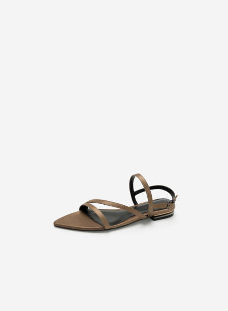 istock women's high heel sandals 1578876028
