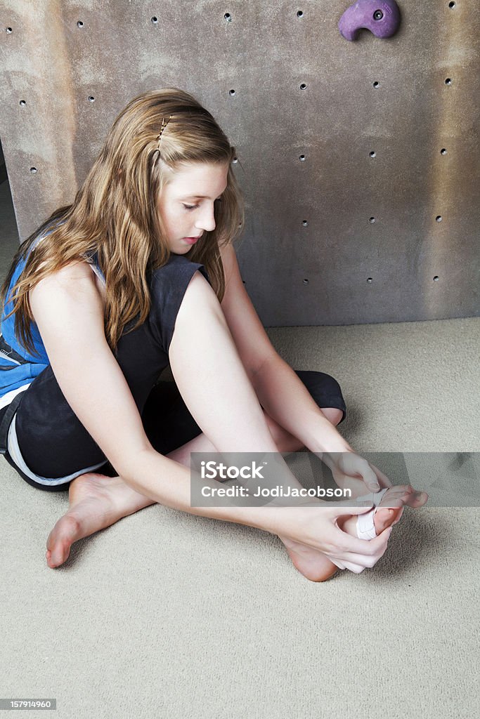 Douleurs et l'athlète des entorses - Photo de Jeunes filles libre de droits