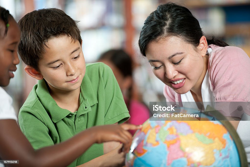 Élémentaire des enfants - Photo de Adulte libre de droits