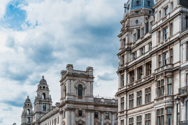 istock Historic building of London 1579476323