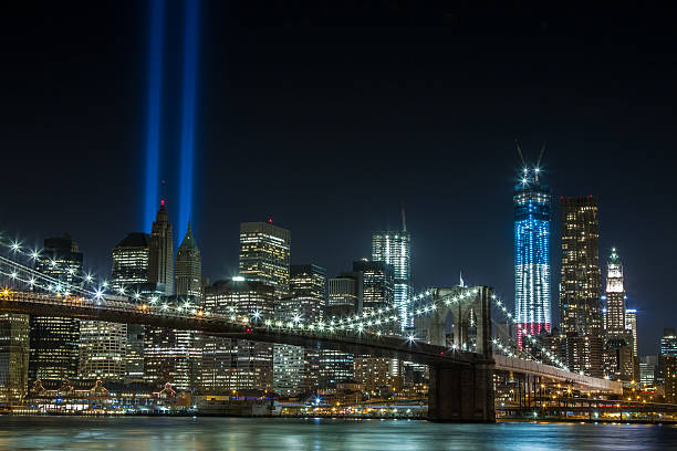 world trade center de luzes - bin laden - fotografias e filmes do acervo