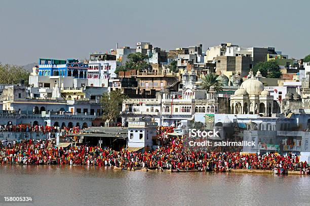 Lago Di Pushkar Rajasthan - Fotografie stock e altre immagini di Pushkar - Pushkar, Tempio, Acqua