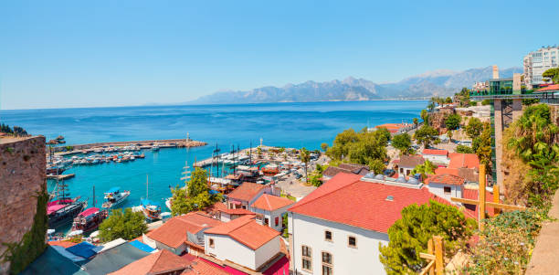 istock Old town (Kaleici) in Antalya, Turkey 1580151812