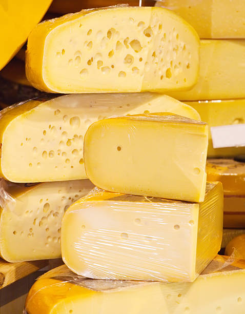 istock Cheese on a shop show-window 158030021
