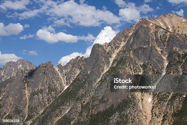 Los Picos Resistente Foto de stock y más banco de imágenes de Aire libre - Aire libre, Destinos turísticos, Estado de Washington