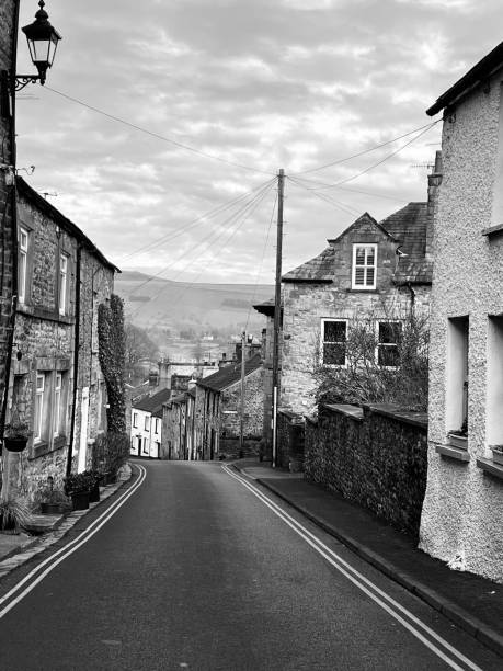 istock The way ahead at Kirby Lonsdale 1580412094
