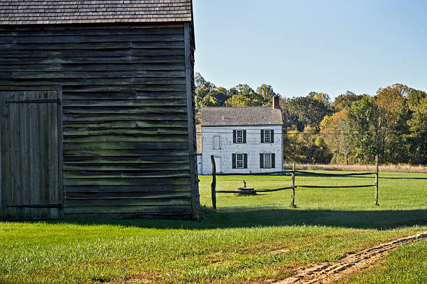 Historic Buildings Colonial buildings in Monmouth Battlefield State Park in New Jersey. historic building stock pictures, royalty-free photos & images