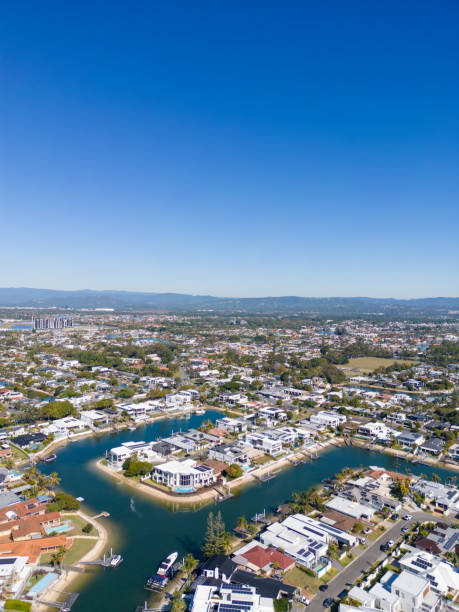 istock Waterfront Properties, Broadbeach, Gold Coast, Queensland, Australia 1581620328