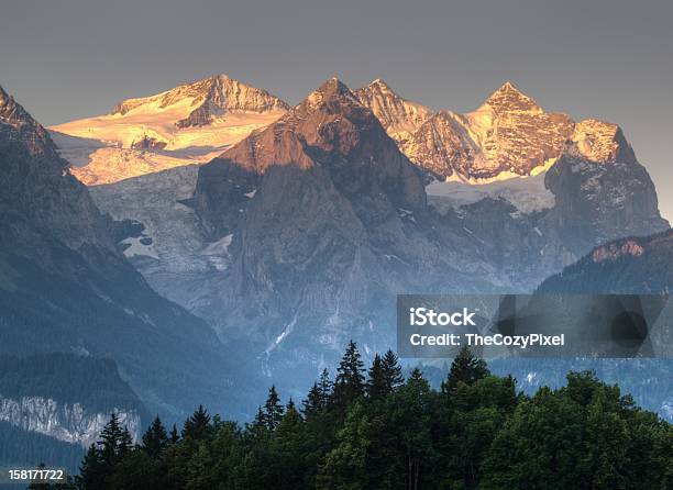 Wetterhorn Stockfoto und mehr Bilder von Berner Alpen - Berner Alpen, Fotografie, Gebirge