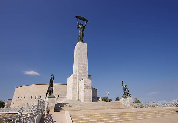 istock Statue of Liberty in Budapest 158191010