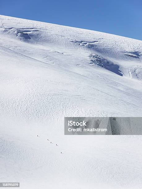 Skifahrer Auf Gletscher In La Grave Stockfoto und mehr Bilder von Alpen - Alpen, Extremskifahren, Fotografie