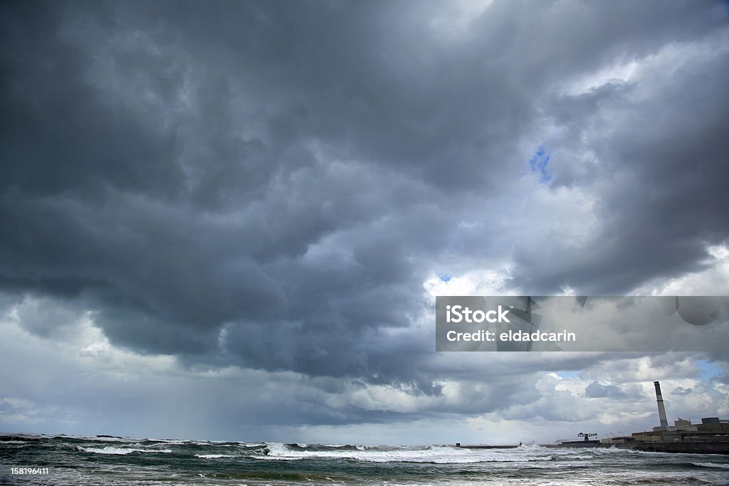 Mar agitado no orifício de Tel-Aviv - Royalty-free Alterações climáticas Foto de stock