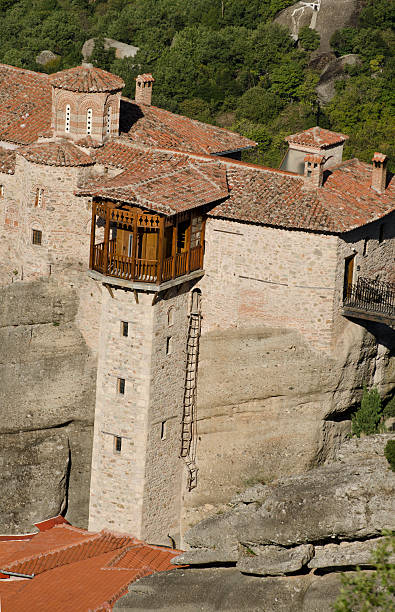 , meteora, grécia - holzleiter - fotografias e filmes do acervo