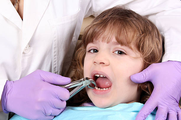 istock child at the dentist 158226069