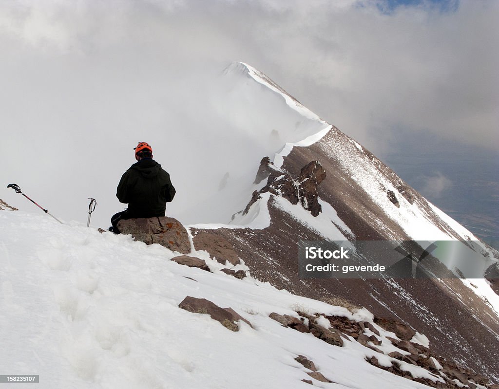 Verso la vetta - Foto stock royalty-free di Alpinismo